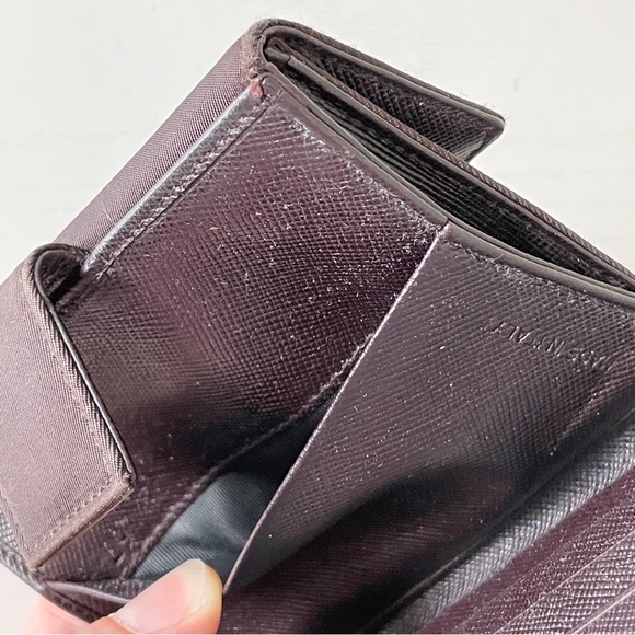 Prada brown nylon triangle logo compact wallet - Picture 10 of 12
